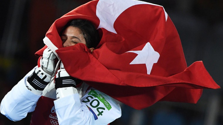 Tekvando Nur Tatar Olimpiyat Madalyası Kazandı...