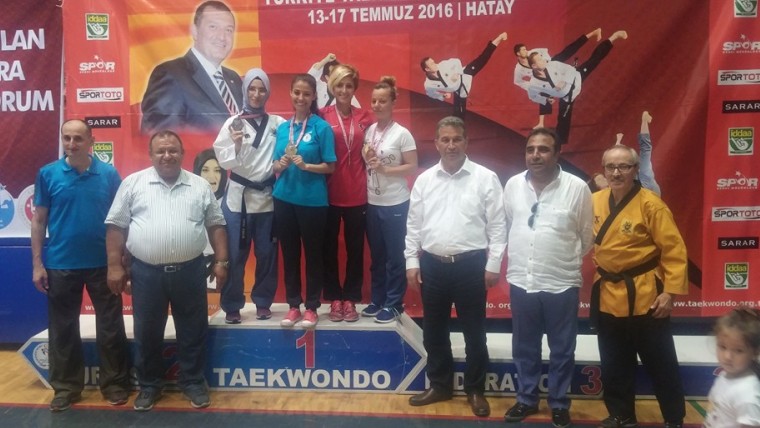 Gelinimiz Safiye Yalçın  Türk  Poomse Türkiye Tekvando Şampiyonasında Türkiye 3. Oldu