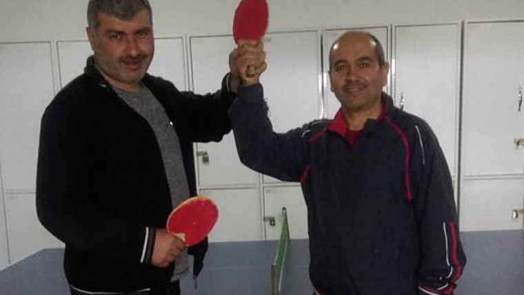 Ahmet Çorlu Masa Tenisinde  rakip tanımıyor.......