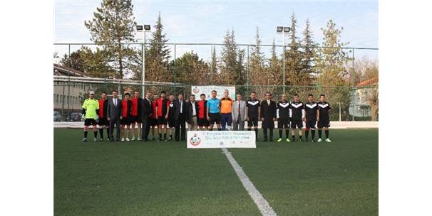 Malatyada  Sağlıkçıların  Futbol Turnuvası