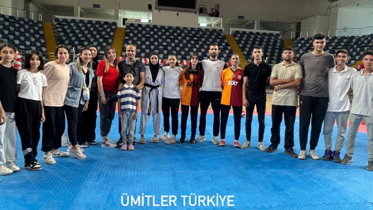 DOĞUŞ SPOR KULÜBÜ Ümit Kız Takımı MALATYA ŞAMPİYONU